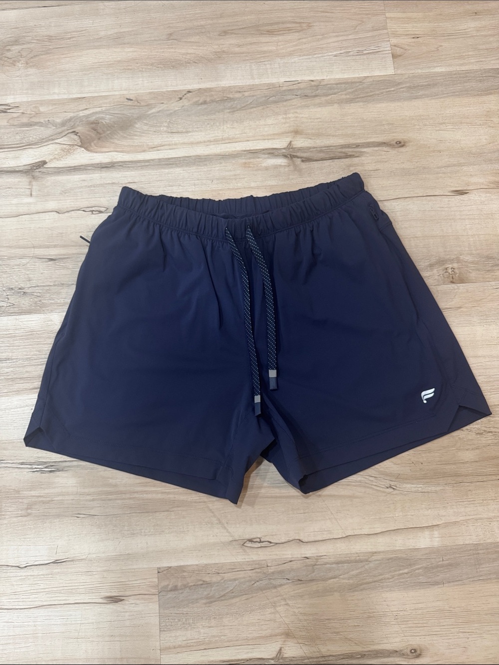 Mens Fabletics 5 inch The One Short Lined sz. L
